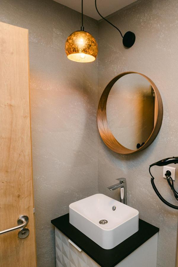 Svarog Unique Apartment Bratislava Luaran gambar